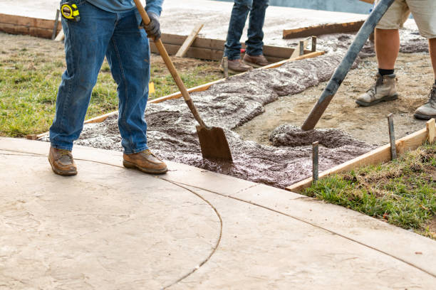 Best Concrete Flooring Contractor  in Riverbank, CA